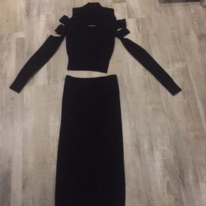 Barely worn two piece outfit 🔥🔥🔥